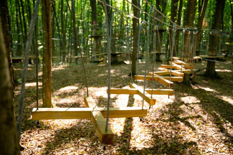 18 localități din România descoperă parcurile de aventură Arka Park – o destinație ideală pentru familii